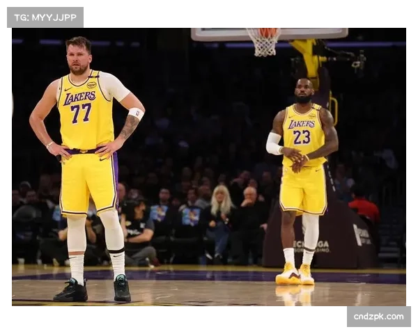 湖人得到东契奇后直接起飞 詹姆斯40岁高龄仍具统治力 湖人得到东契奇后直接起飞 詹姆斯40岁高龄仍具统治力